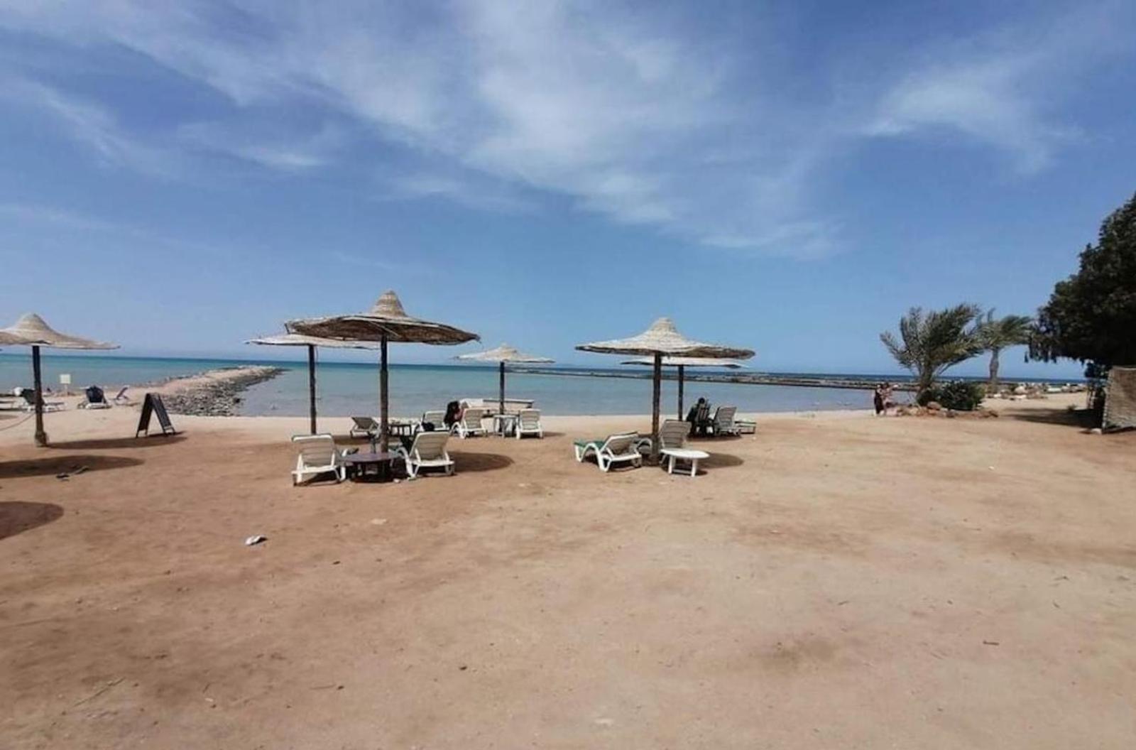 Comfort Zone At Turtles Beach Resort Hurghada Bagian luar foto