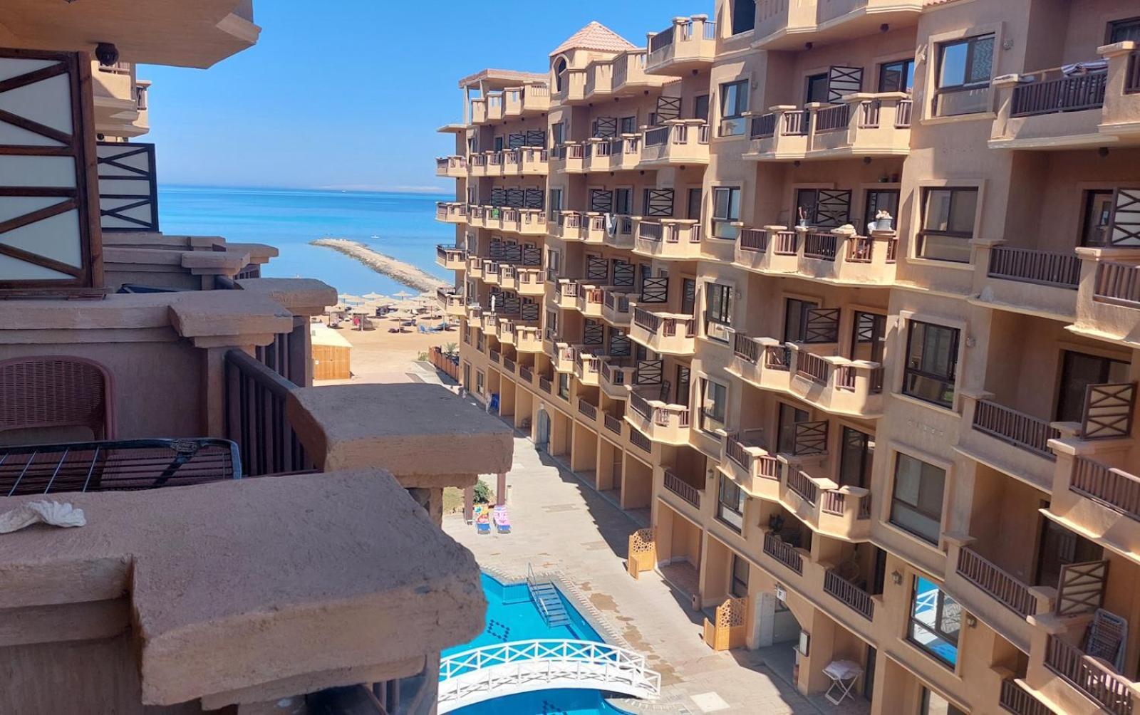 Comfort Zone At Turtles Beach Resort Hurghada Bagian luar foto