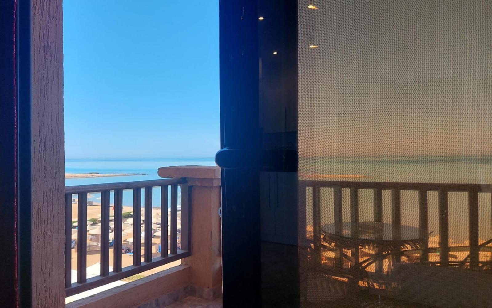 Comfort Zone At Turtles Beach Resort Hurghada Bagian luar foto